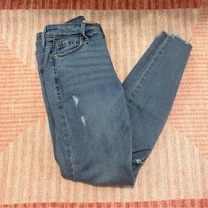 OLD NAVY ROCKSTAR high rise skinny jeans